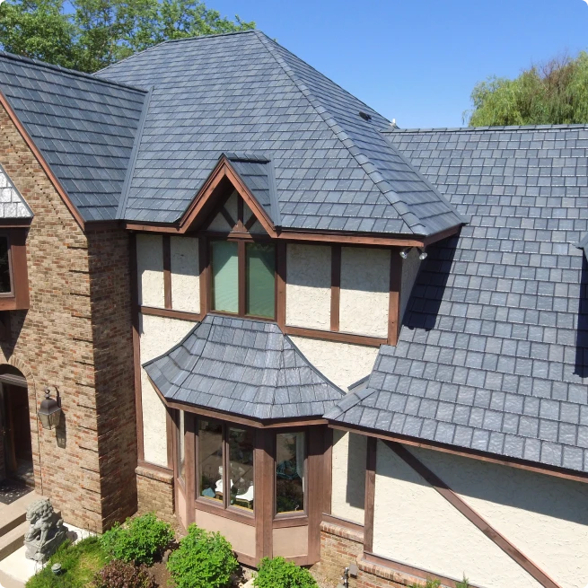 Metal Roof vs Asphalt Roof Replacement